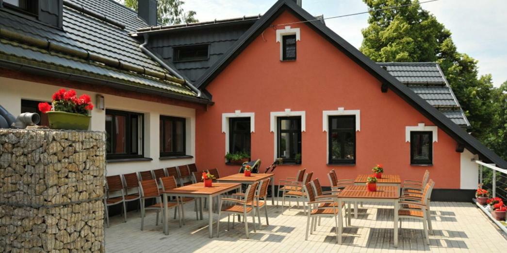 Penzion Lazy Daisy Janov nad Nisou Exterior photo